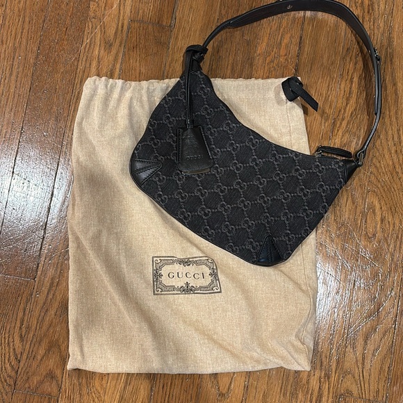 GUCCI: SMALL HORSEBIT SHOULDER BAG IN BLACK DENIM - Picture 4 of 10